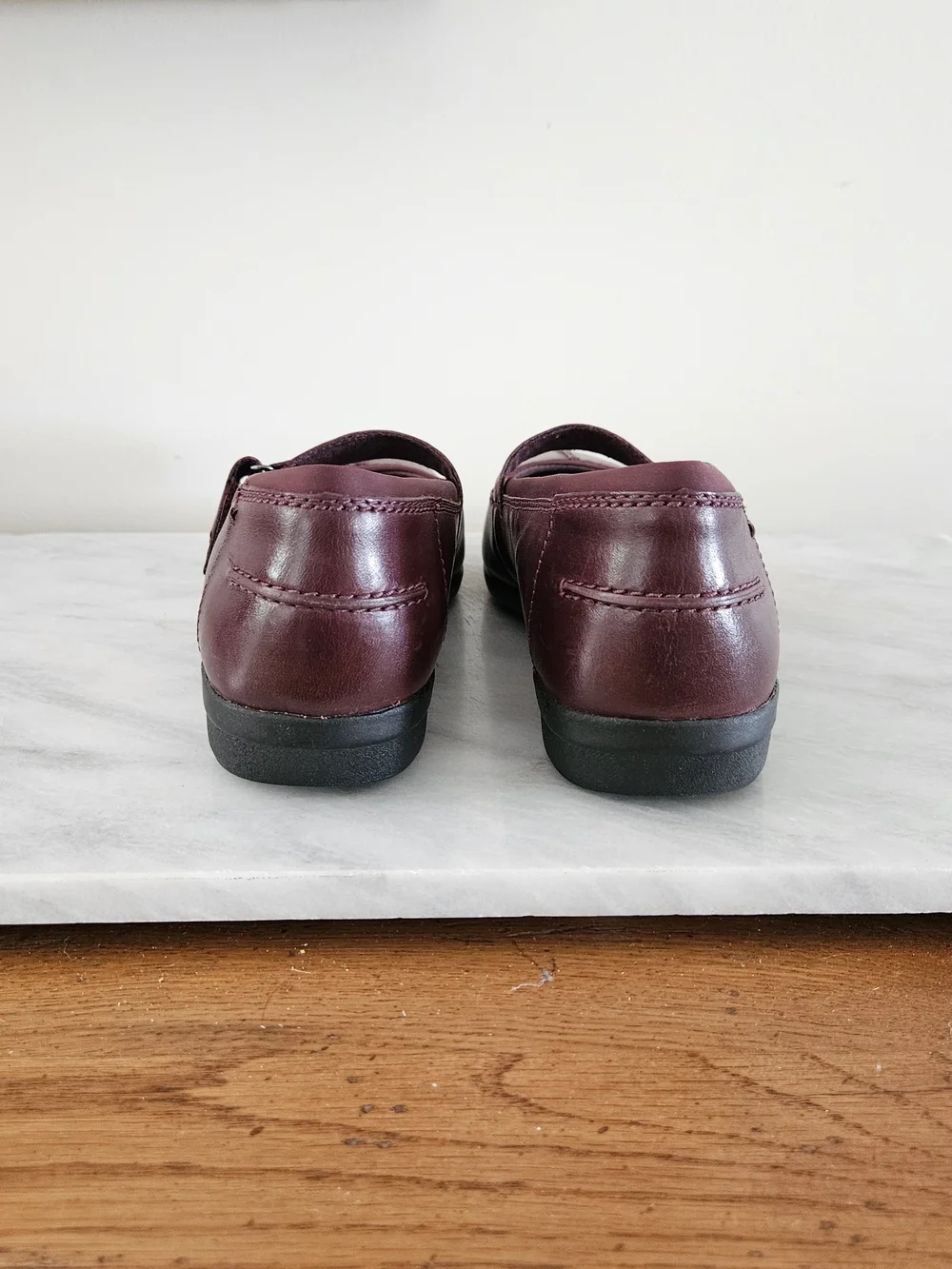 Clarks Women's Mary Jane Flats in Burgundy - Picture 4 of 12